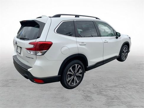 Used 2021 Subaru Forester Limited w/ Popular Package #3 image 3