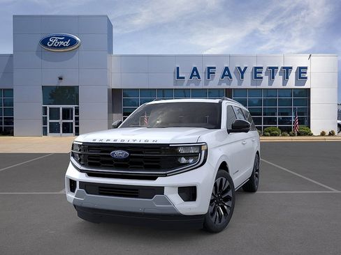 New 2026 Ford Expedition Platinum AWD/4WD image 2