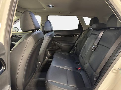 Used 2024 Kia Seltos EX image 24