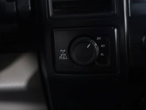 Used 2017 Ford F150 XL w/ Equipment Group 101A Mid image 36