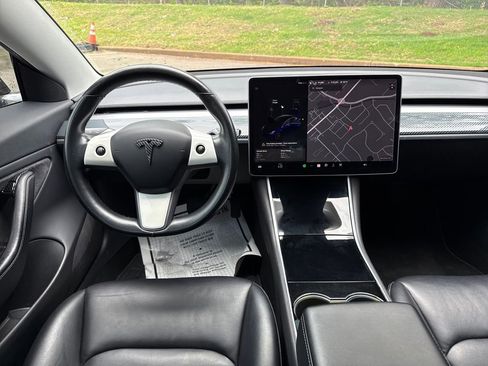 Used 2018 Tesla Model 3 Performance AWD/4WD image 19