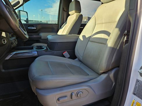 Used 2021 Chevrolet Silverado 3500 LTZ w/ LTZ Plus Package image 15