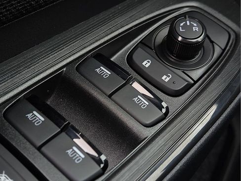 New 2026 Subaru Outback Premium image 18