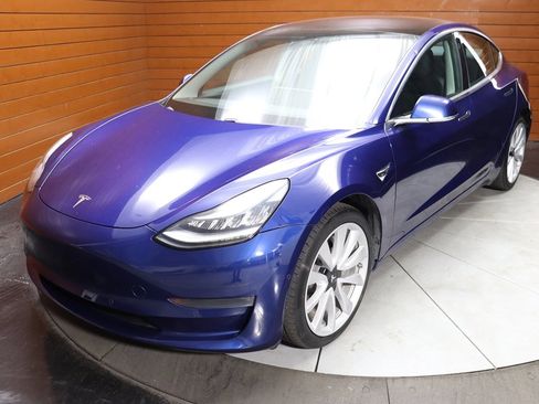 Used 2020 Tesla Model 3 Long Range image 26