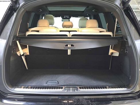 New 2026 Mercedes-Benz GLS 450 4MATIC image 18