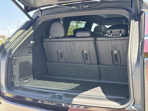 Used 2026 Cadillac Escalade IQ Luxury 1 w/ LPO, Floor Liner Package AWD/4WD image 29
