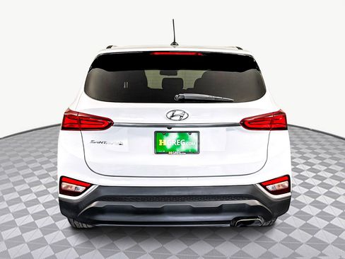 Used 2019 Hyundai Santa Fe SE image 8