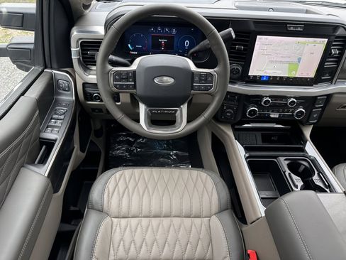 New 2025 Ford F250 Platinum w/ Platinum Plus Package image 26