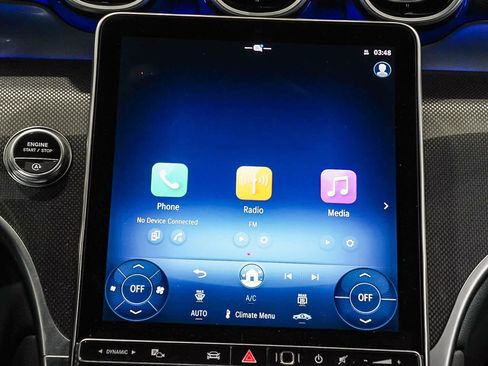 Used 2025 Mercedes-Benz GLC 300 image 14