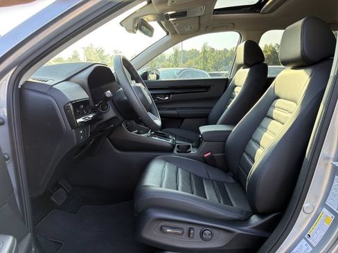 Used 2024 Honda CR-V EX-L image 11