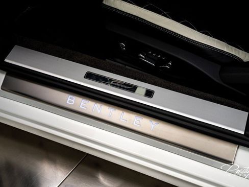 Used 2024 Bentley Continental GT Speed image 20