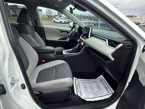 Used 2024 Toyota RAV4 XLE w/ Weather Package image 18
