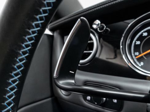 Used 2017 Bentley Continental GT image 59