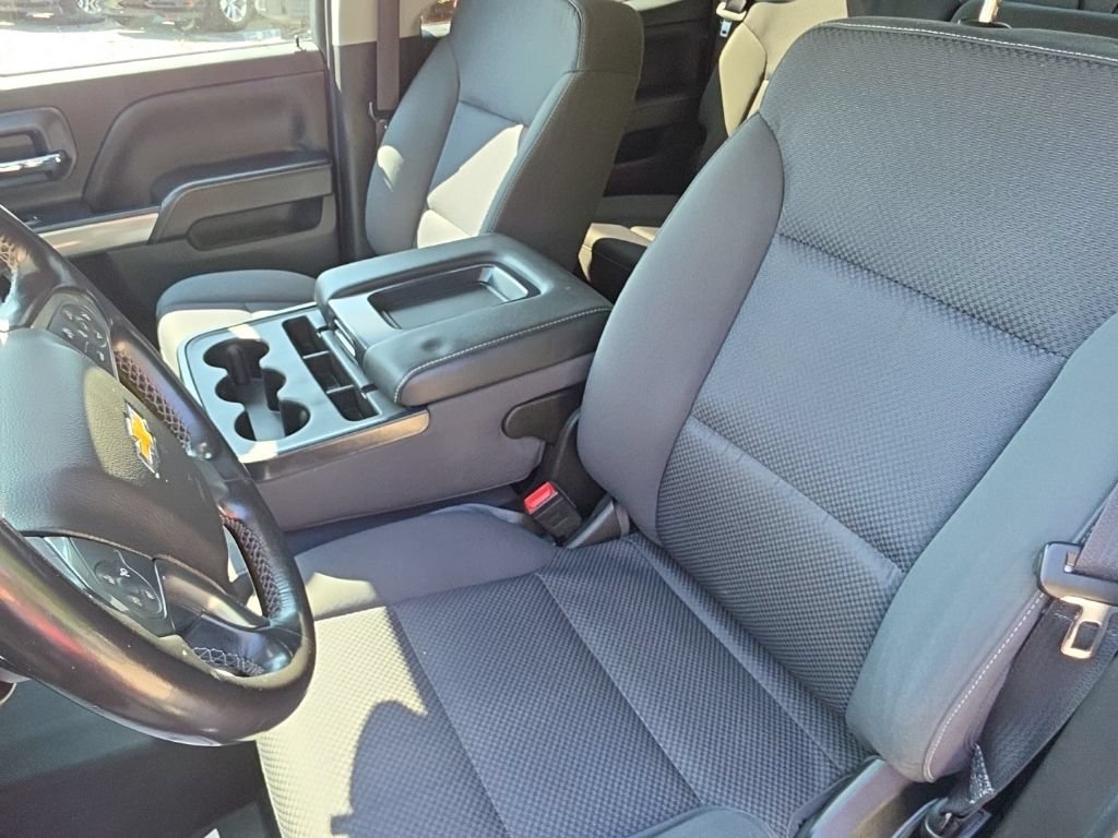 Used 2018 Chevrolet Silverado 1500 LT w/ All Star Edition AWD/4WD image 25