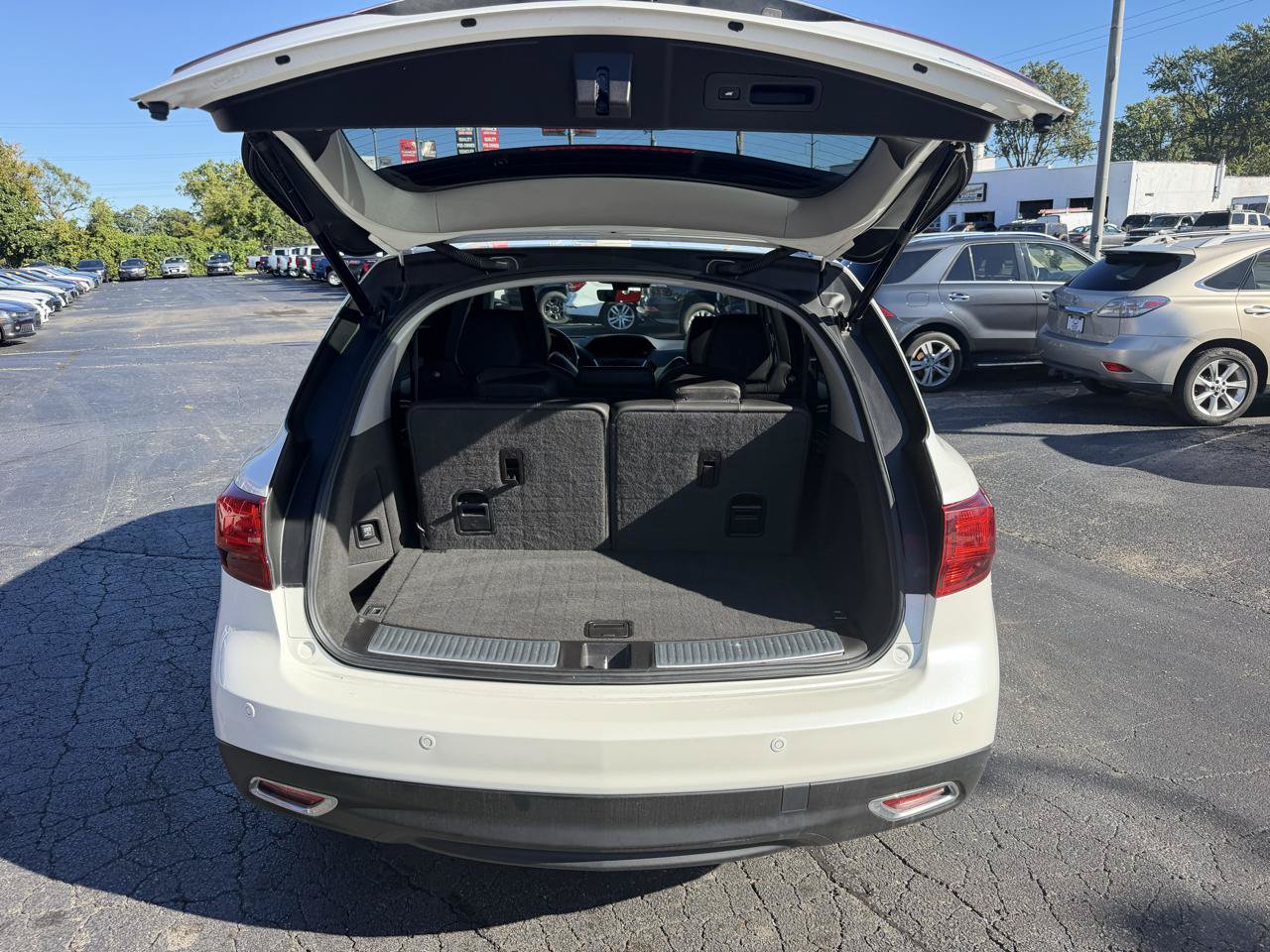 Used 2016 Acura MDX w/ Advance & Entertainment Pkg AWD/4WD image 23