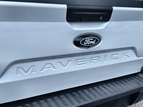 Used 2025 Ford Maverick XLT FWD image 10