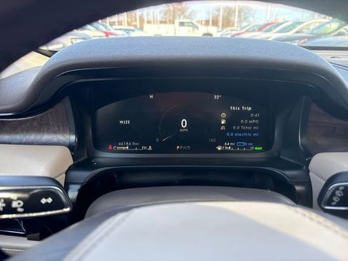 Used 2023 Lincoln Aviator Grand Touring w/ Equipment Group 301A AWD/4WD image 50