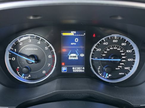 Used 2022 Subaru Ascent Limited image 25