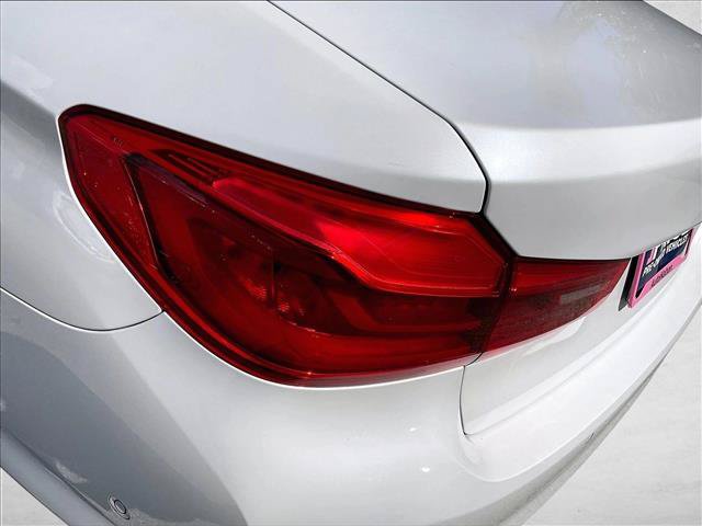 Used 2019 BMW 540i w/ Premium Package RWD image 30