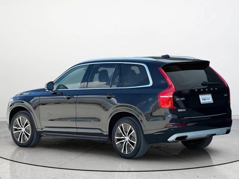 Used 2020 Volvo XC90 T6 Momentum AWD/4WD image 10