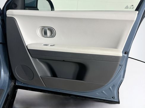 Used 2024 Hyundai Ioniq 5 SEL image 32