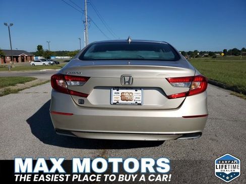 Used 2018 Honda Accord LX image 4