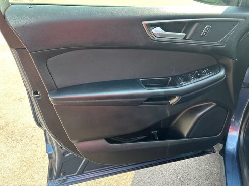 Used 2018 Ford Edge SE AWD/4WD image 17