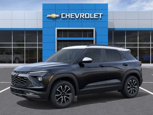 New 2026 Chevrolet TrailBlazer ACTIV w/ Convenience Package FWD image 2