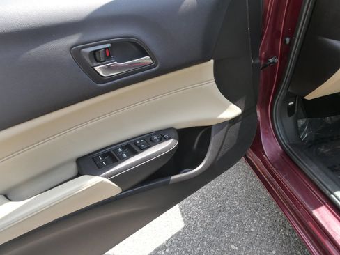 Used 2016 Acura ILX FWD image 16