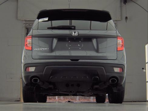 Used 2021 Honda Passport EX-L image 5