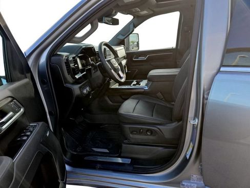 New 2026 GMC Sierra 2500 SLT w/ SLT Premium Package AWD/4WD image 26