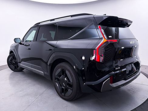 Used 2026 Kia EV9 GT-Line AWD/4WD image 2