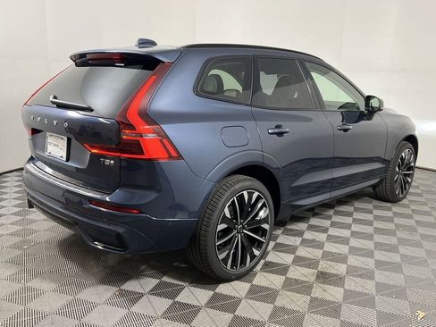 New 2026 Volvo XC60 T8 Ultra w/ Protection Package Premier AWD/4WD image 8