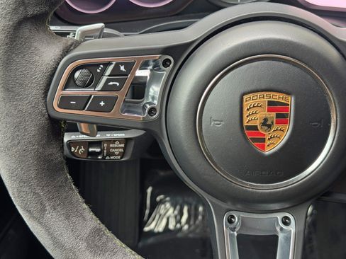 Used 2021 Porsche Cayenne Turbo S AWD/4WD image 22