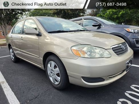 Used 2005 Toyota Corolla LE w/ Audio Value Pkg FWD image 3