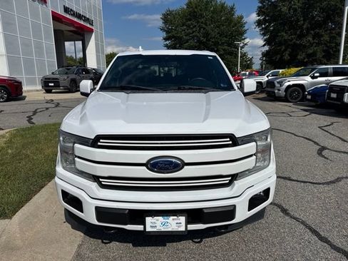 Used 2018 Ford F150 Lariat w/ Equipment Group 502A Luxury AWD/4WD image 4