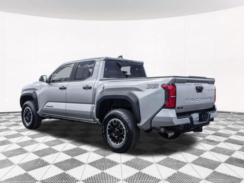 Used 2024 Toyota Tacoma TRD Off-Road AWD/4WD image 7