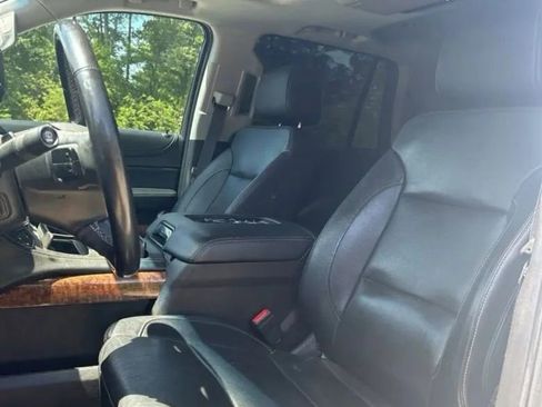 Used 2019 Chevrolet Tahoe Premier image 10