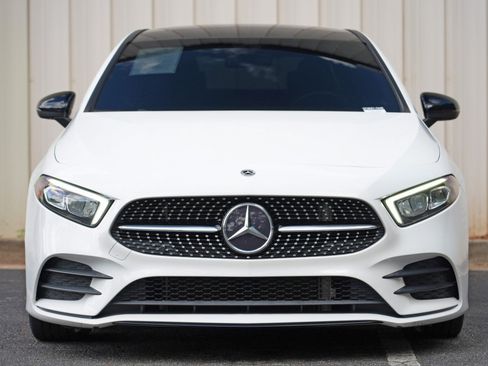 Used 2022 Mercedes-Benz A 220 w/ AMG Line image 5