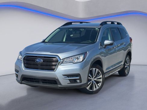 Used 2022 Subaru Ascent Limited AWD/4WD image 2