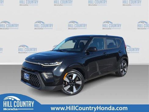 Used 2020 Kia Soul EX FWD image 1