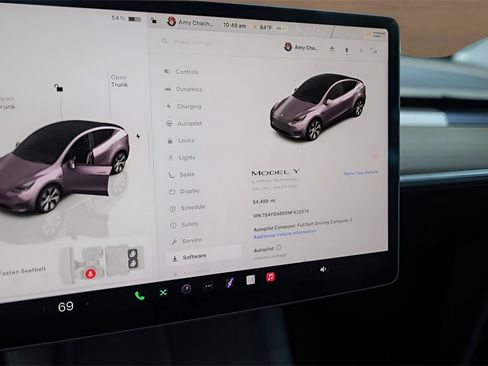 Used 2022 Tesla Model Y Long Range image 18