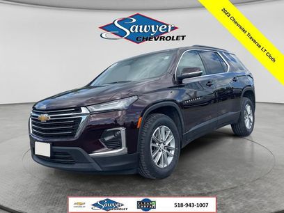 Used 2023 Chevrolet Traverse LT w/ LPO, Floor Liner Package