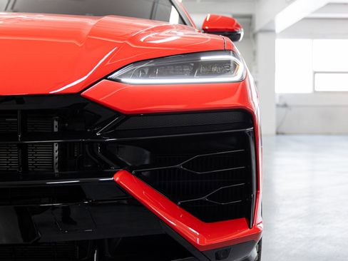 New 2026 Lamborghini Urus SE image 14