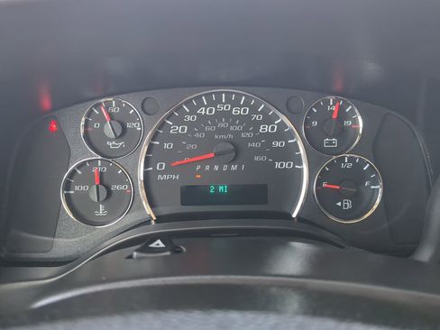 New 2025 Chevrolet Express 2500 w/ Driver Convenience Package image 25