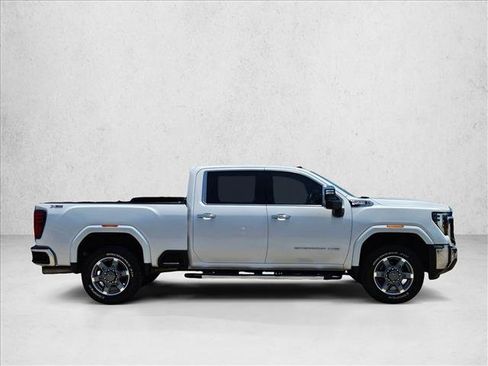 Used 2025 GMC Sierra 2500 SLT w/ Texas SLT Premium Package AWD/4WD image 4