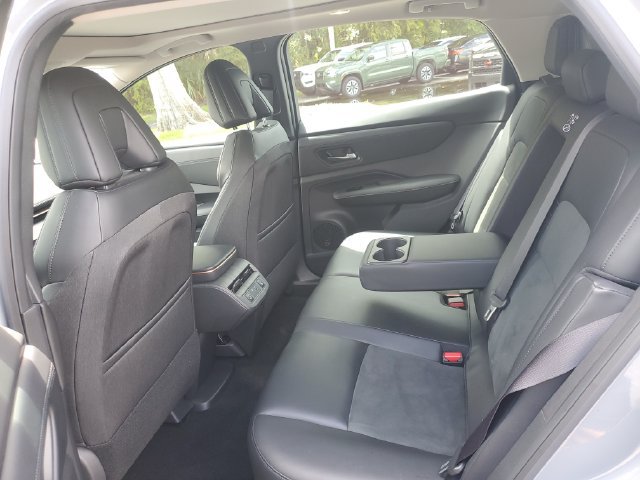 Certified 2024 Nissan Ariya AWD image 9