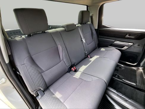 Used 2022 Toyota Tundra SR5 AWD/4WD image 18
