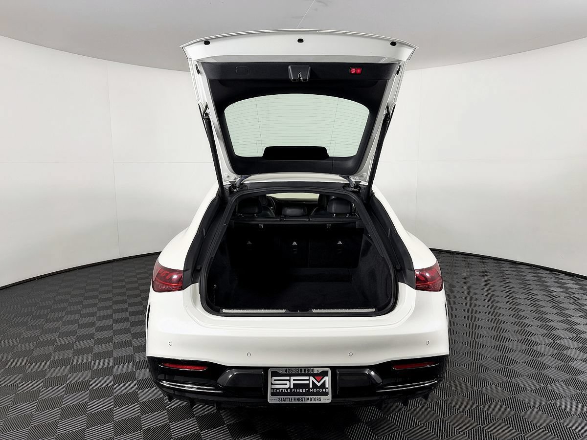 Used 2022 Mercedes-Benz EQS 580 4MATIC Sedan image 13