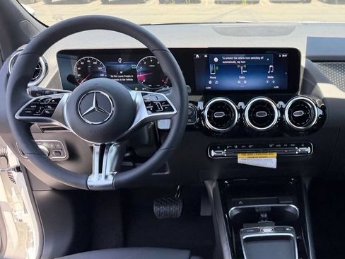 New 2026 Mercedes-Benz GLA 250 image 28